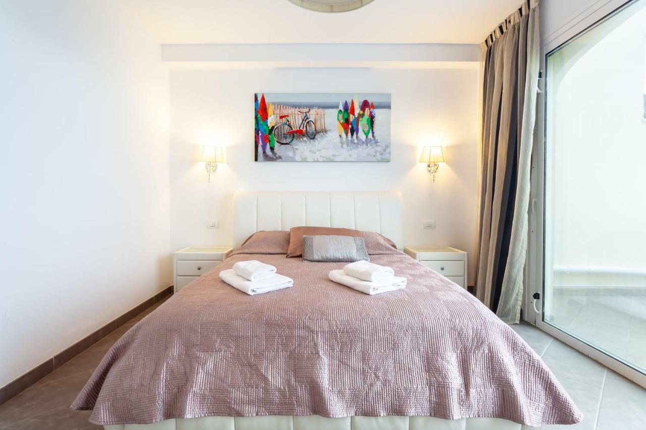 Casa Parque Tropical Ocean View Apartment Los Cristianos  Bagian luar foto